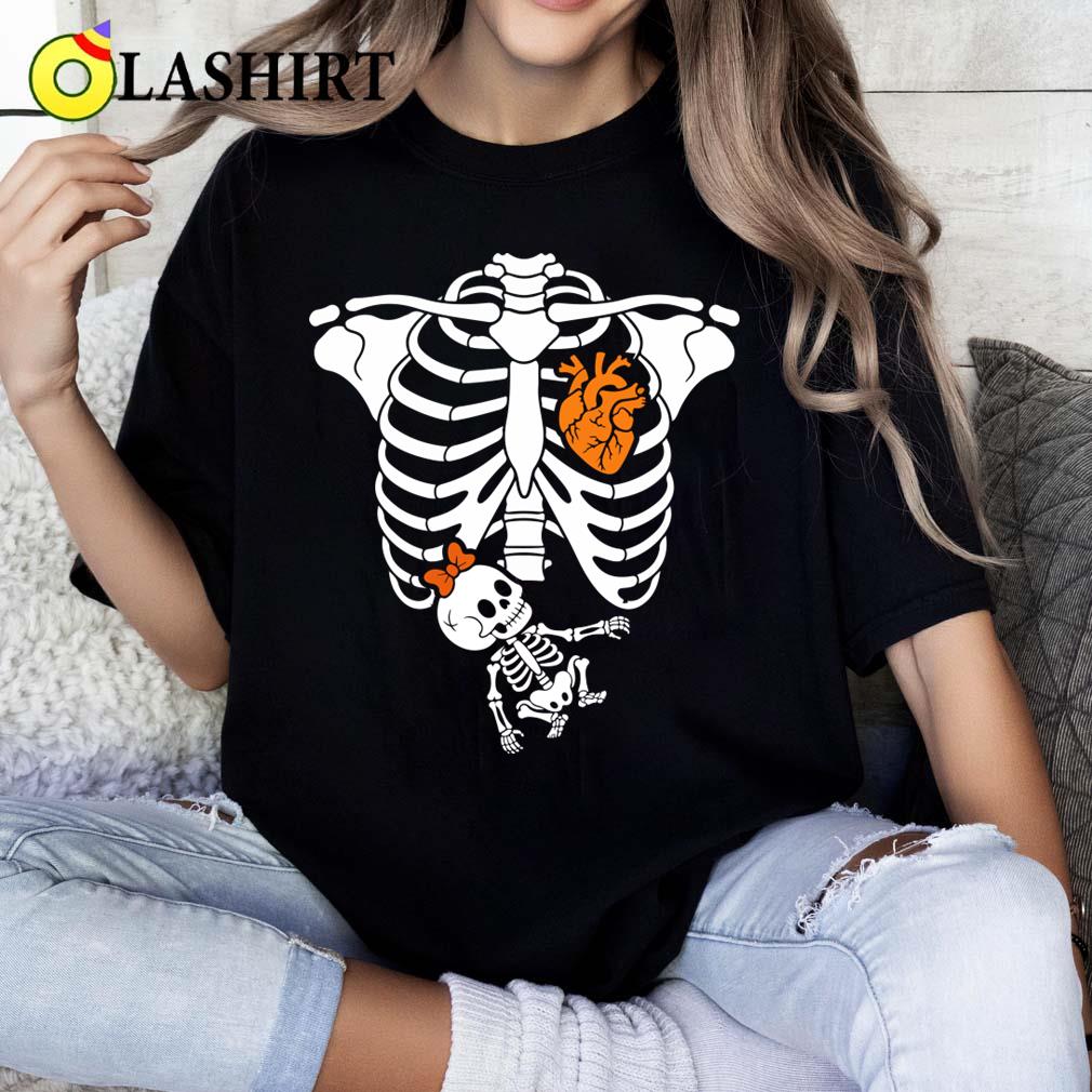 Baby Shower Skeleton Halloween Pregnancy Announcement Cute T-shirt Classic Shirt