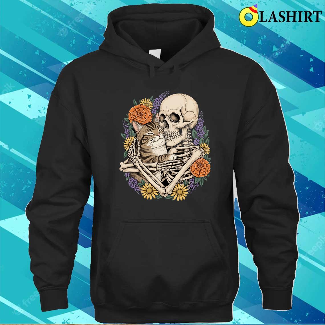 Skeleton Hugging Cat Floral Halloween Cats Lover T-shirt Unisex Hoodie