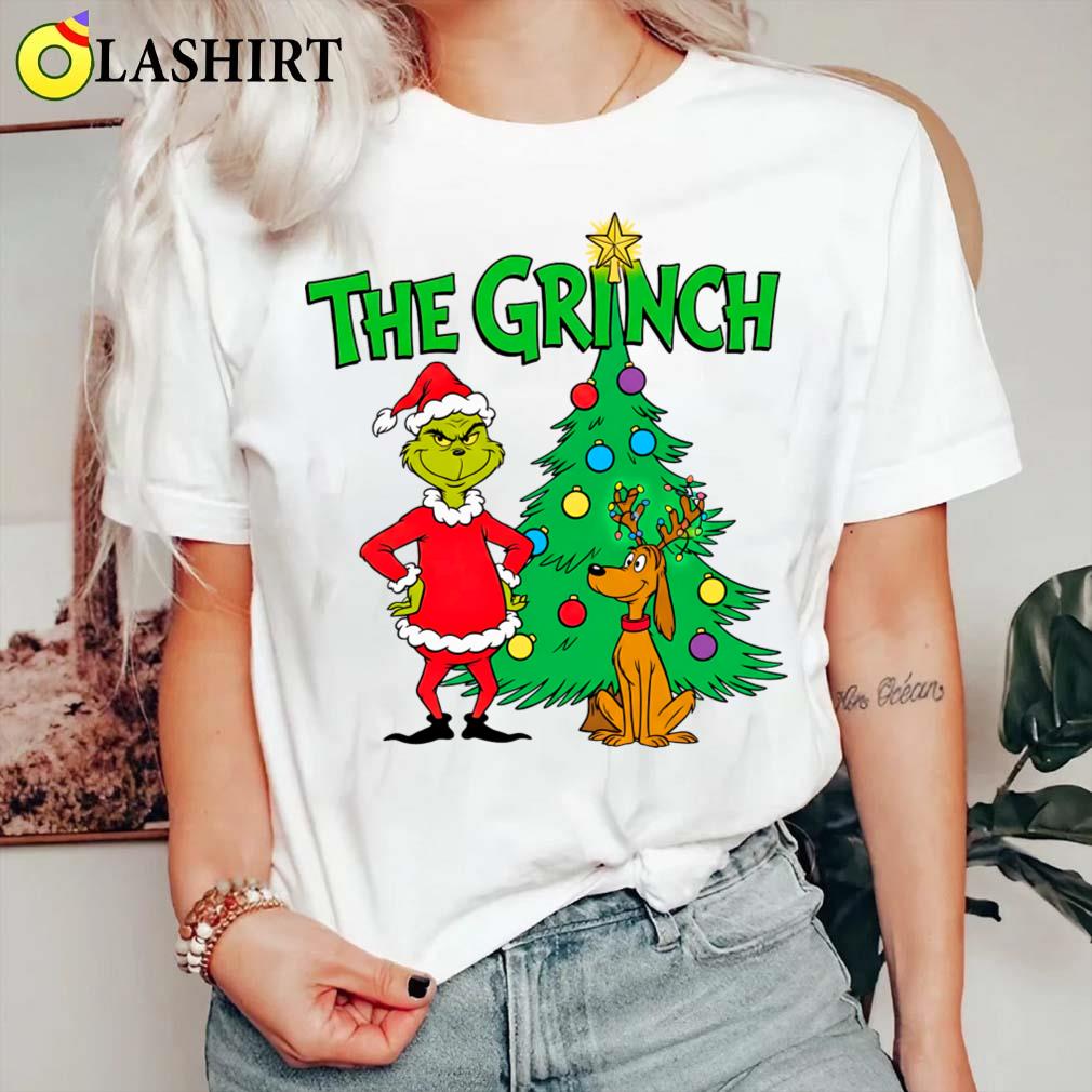 The Grinch And Max By Christmas Tree Holiday T-shirt Classic Shirt The Grinch And Max By Christmas Tree Holiday T-shirt Classic Shirt