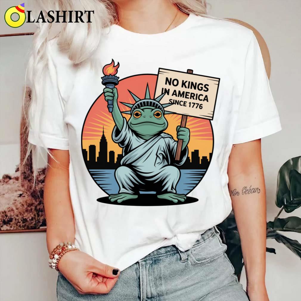 Vintage No Kings In America Portland Frog Protest Statue Of Liberty Frogtifa Anti Fascist T-shirt Classic Shirt